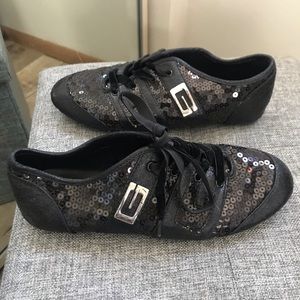 Guess Sequin Flats Tennis shoes size 6.5
